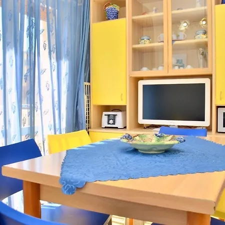Three-Bedroom Apartment Very Close To The Beach Bibione Exterior photo